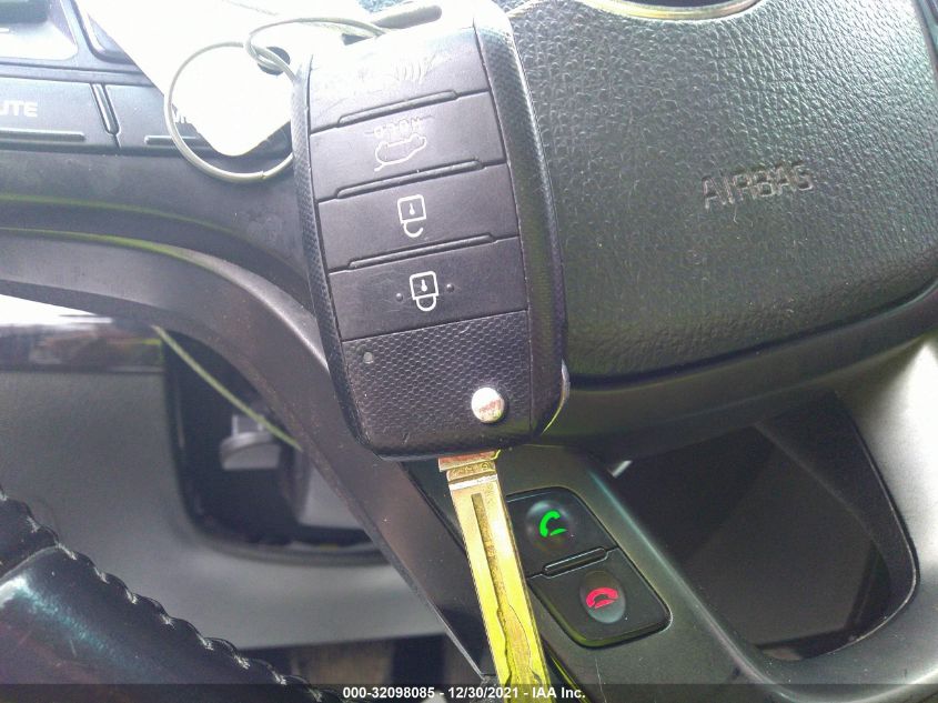 2015 KIA SORENTO LX 5XYKT4A65FG589513