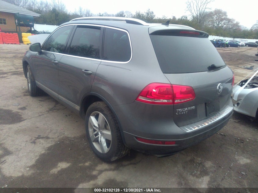 Volkswagen Touareg 2013