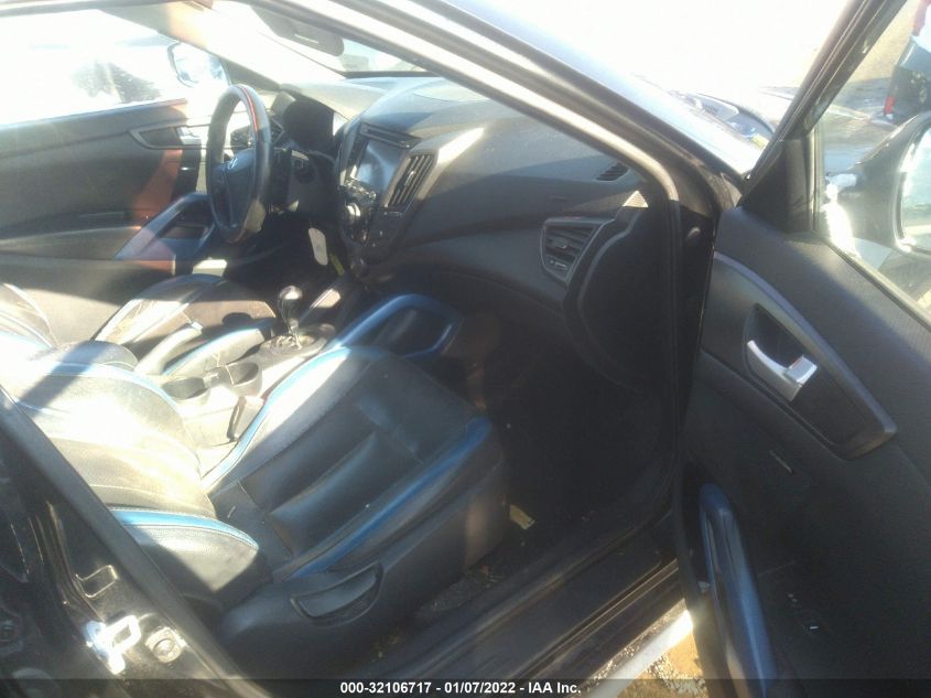 2013 HYUNDAI VELOSTER TURBO W/BLUE INT KMHTC6AE2DU099853