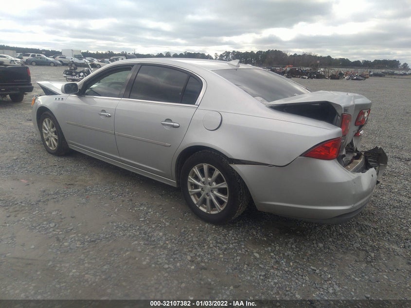 Buick Lucerne 2011