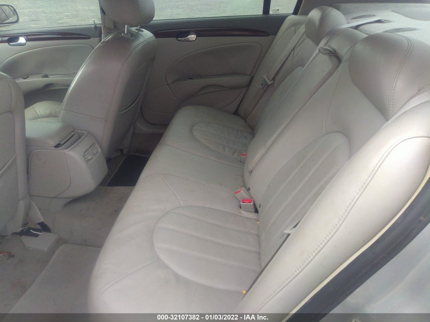 Buick Lucerne 2011