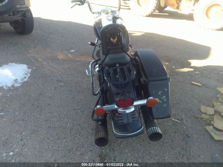 2012 HARLEY-DAVIDSON FLHR ROAD KING 1HD1FBM16CB611661