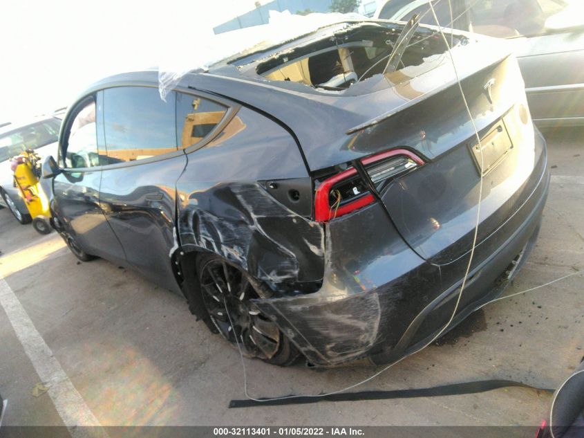 2020 TESLA MODEL Y LONG RANGE/PERFORMANCE 5YJYGDEF3LF013320