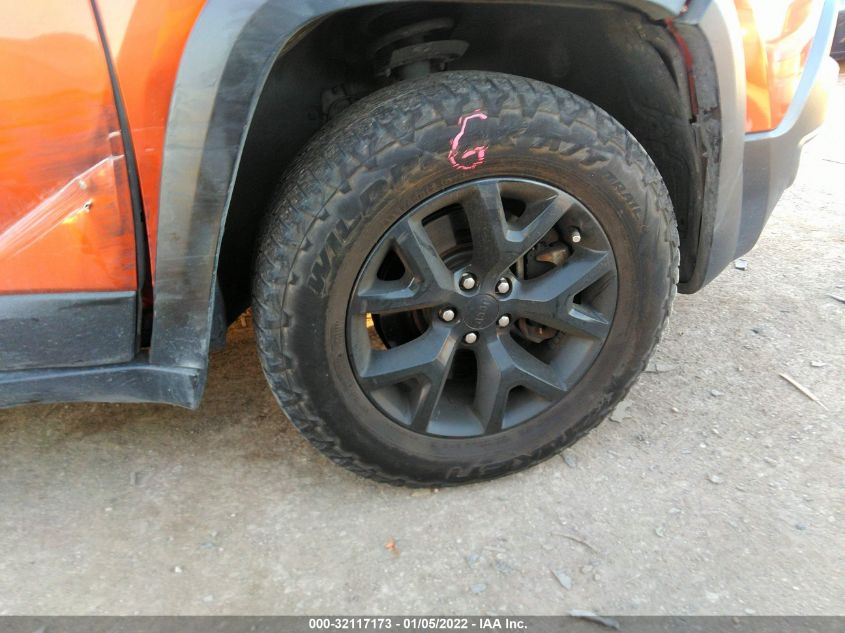 2014 JEEP CHEROKEE TRAILHAWK 1C4PJMBSXEW242462
