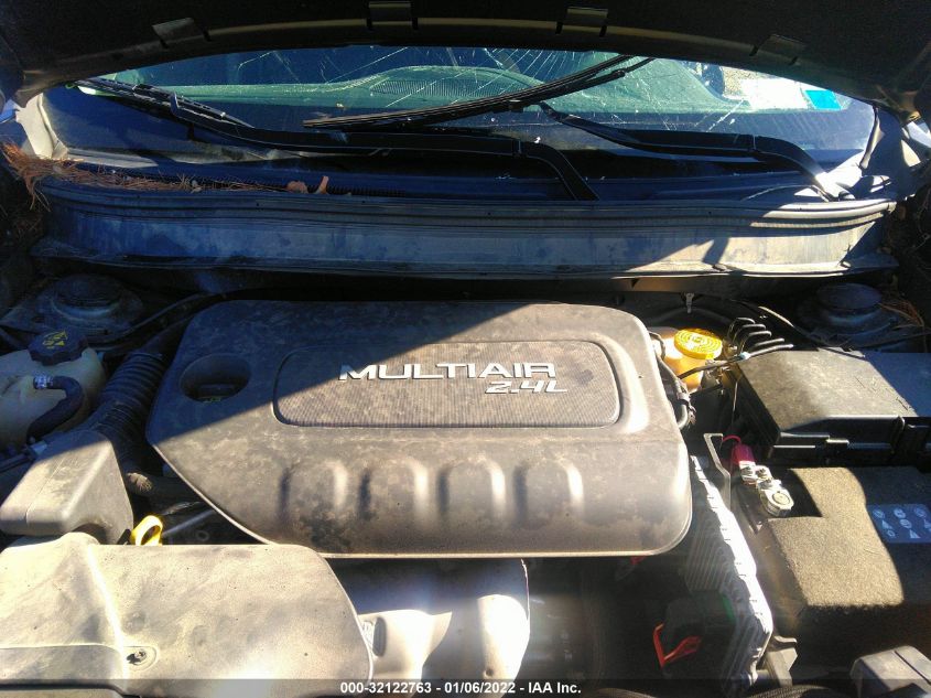 2015 JEEP CHEROKEE LATITUDE 1C4PJMCB9FW734691