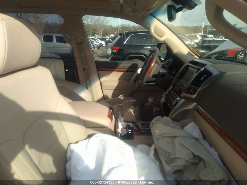 2013 Toyota Land Cruiser - JTMHY7AJ3D4011276