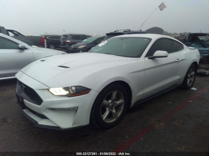 1FA6P8TH1J5103654 2018 FORD MUSTANG, photo no. 2