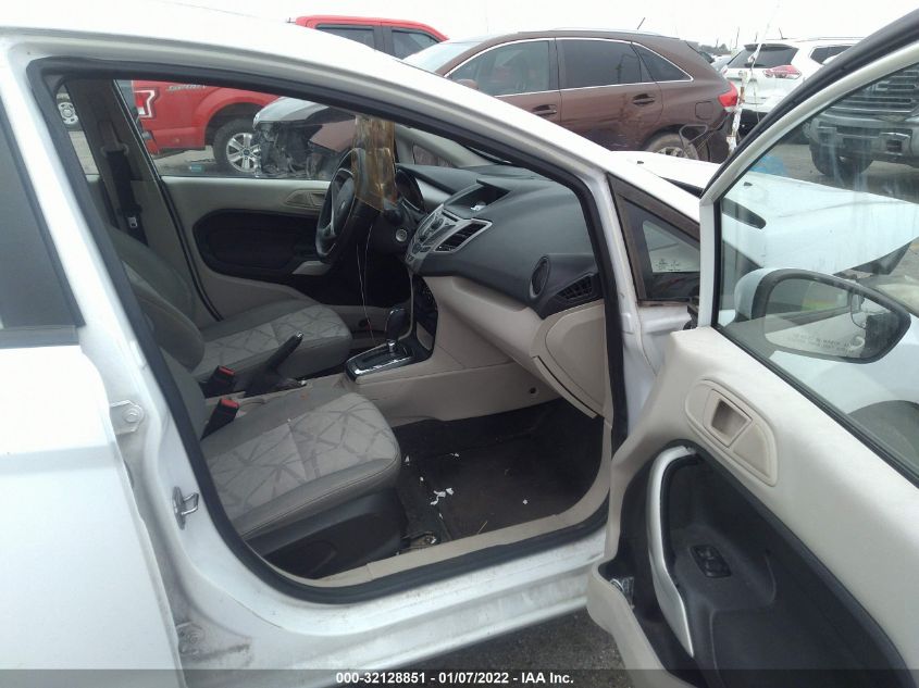 2013 FORD FIESTA SE 3FADP4BJ3DM193828