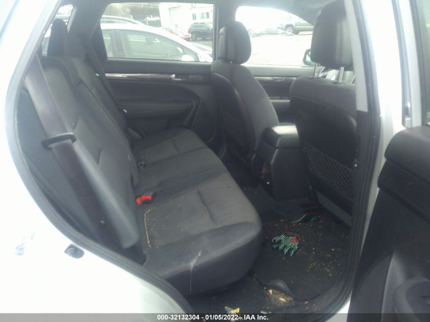 2013 KIA SORENTO LX 5XYKT4A29DG376767