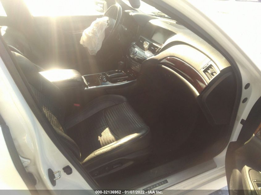 2013 INFINITI M37 JN1BY1AP2DM513030