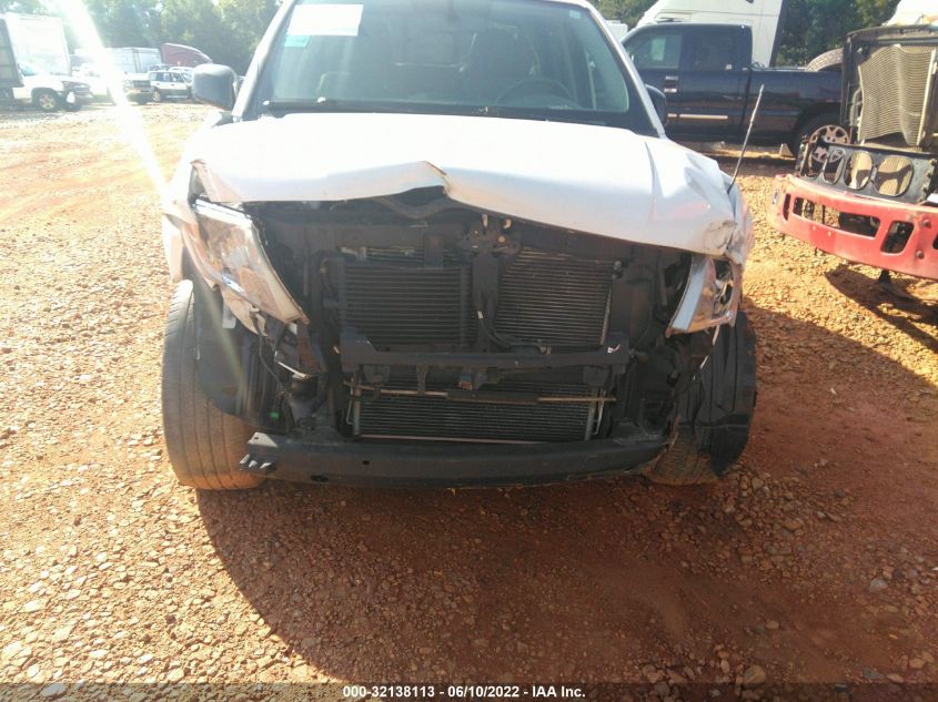 2018 NISSAN FRONTIER SV V6 1N6AD0ER9JN735366