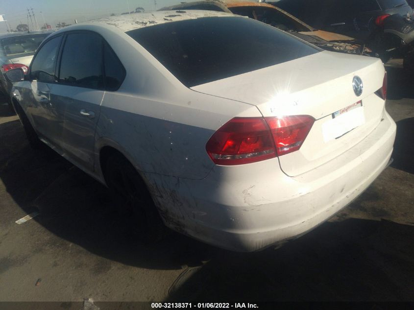 2015 VOLKSWAGEN PASSAT 1.8T S 1VWAT7A37FC019470