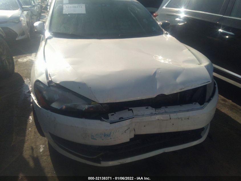 2015 VOLKSWAGEN PASSAT 1.8T S 1VWAT7A37FC019470