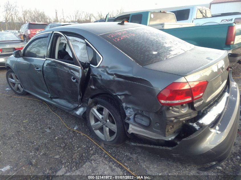 2014 VOLKSWAGEN PASSAT SE 1VWBS7A35EC082833