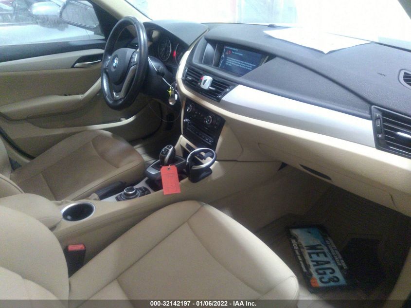 2013 BMW X1 XDRIVE28I WBAVL1C50DVR88767