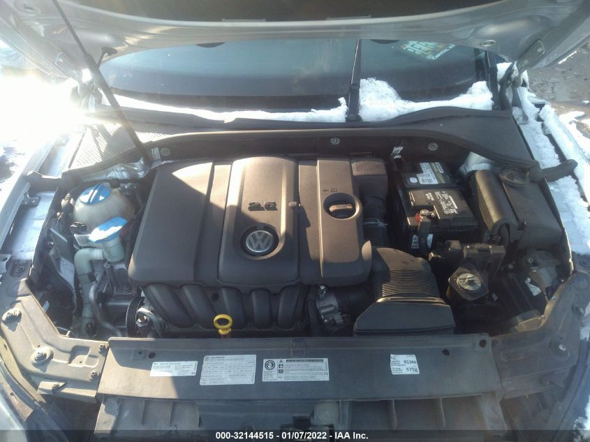 2013 VOLKSWAGEN PASSAT S 1VWAP7A31DC141517