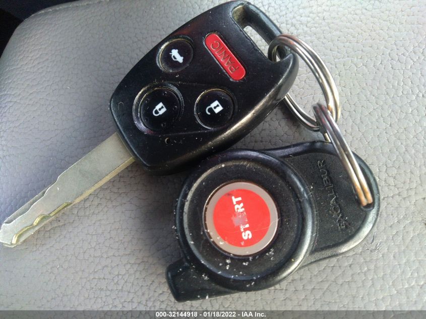2013 HONDA CIVIC SDN EX-L 2HGFB2F96DH524164