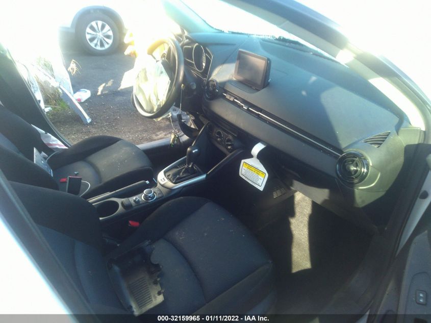 2019 TOYOTA YARIS SEDAN L/LE/XLE 3MYDLBYV6KY510304