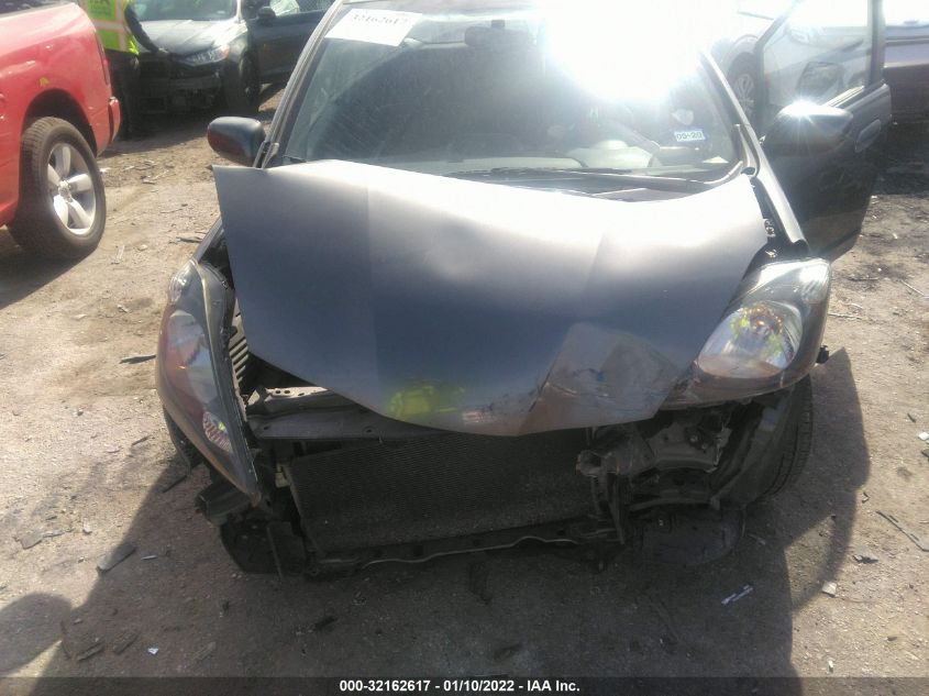 2013 HONDA FIT JHMGE8H37DC081921