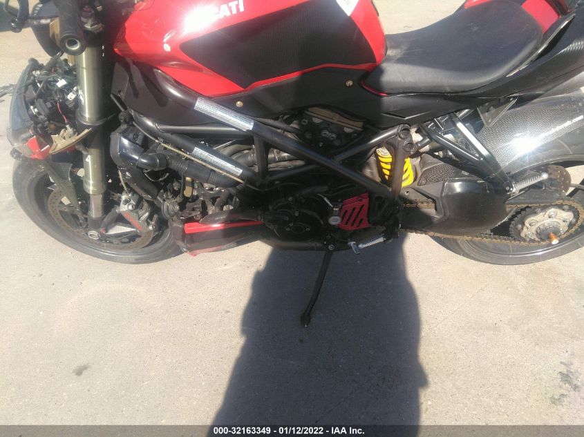 2010 DUCATI STREETFIGHTER BASE / S ZDM11BEW5AB000869