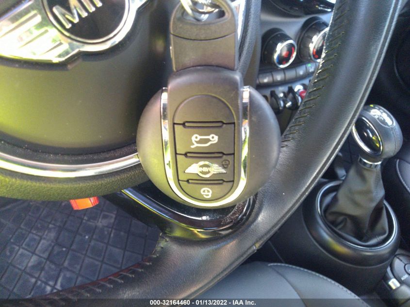 2017 MINI HARDTOP COOPER WMWXU1C59H2E18573
