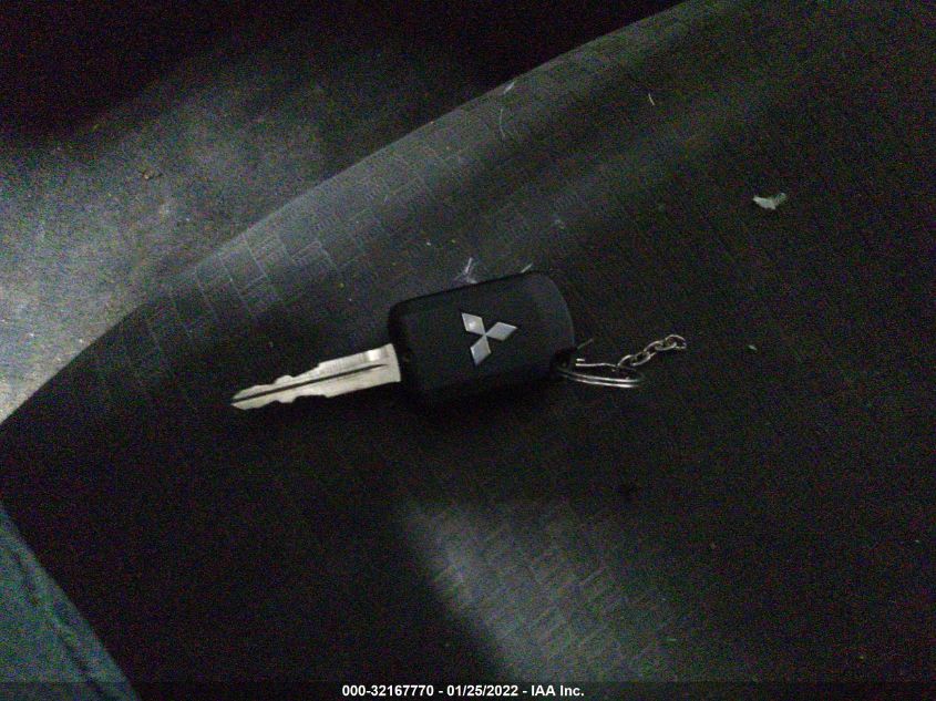 2019 MITSUBISHI MIRAGE ES/RF ML32A3HJ7KH010195