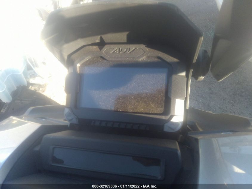 2021 HONDA ADV150 A MLHKF385XM5000277