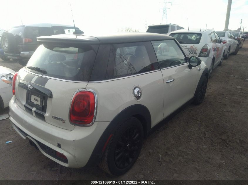 2015 MINI COOPER HARDTOP S WMWXP7C57F2A34735