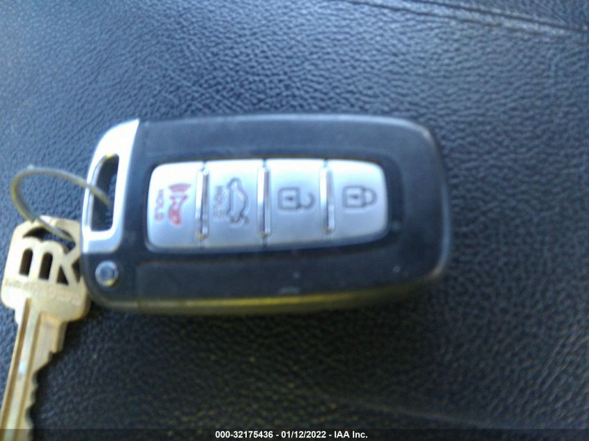 2015 HYUNDAI SONATA HYBRID LIMITED KMHEC4A42FA123691