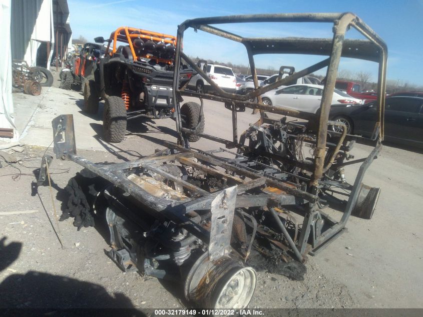 2020 CAN-AM DEFENDER HD8 3JBUGAN45LK003393