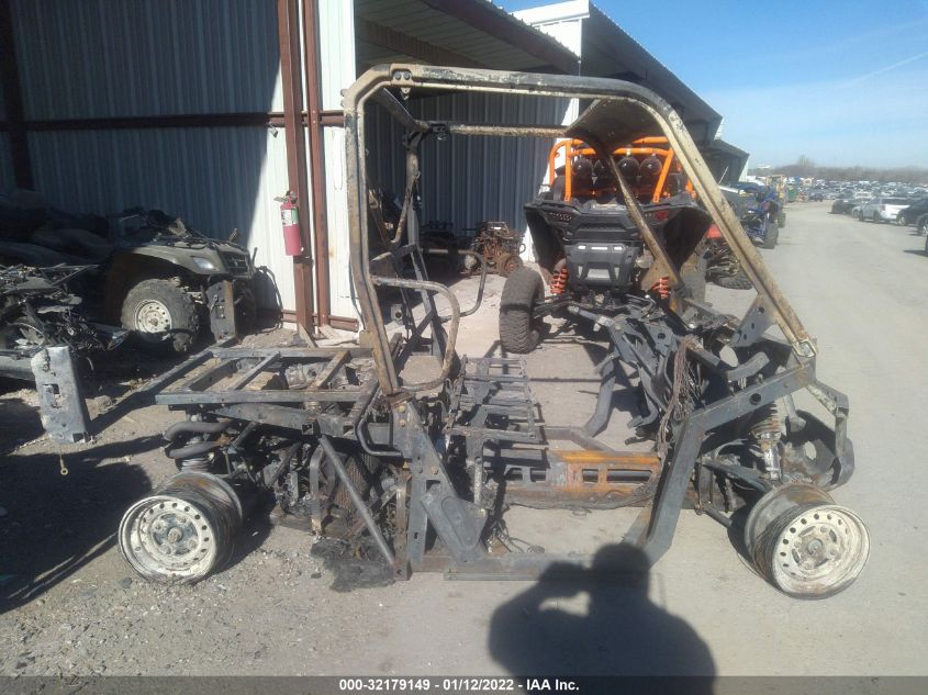 2020 CAN-AM DEFENDER HD8 3JBUGAN45LK003393