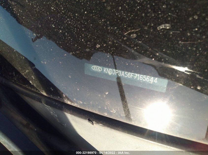 2015 KIA SOUL + KNDJP3A56F7165644