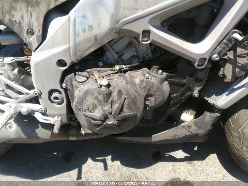2018 APRILIA TUNOV41100 ZD4KGU000JS000585