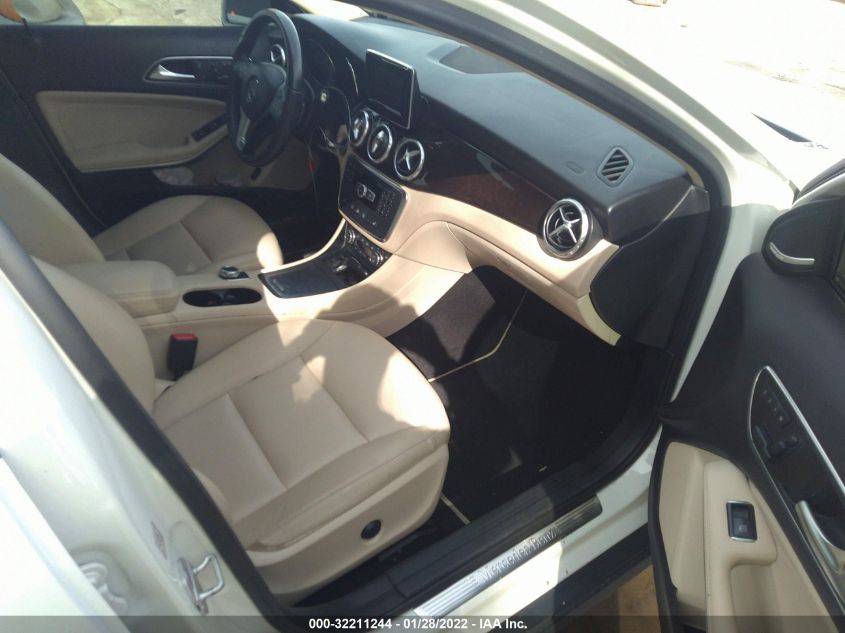 2015 MERCEDES-BENZ GLA-CLASS GLA 250 WDCTG4EB9FJ126882