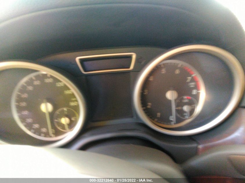2014 MERCEDES-BENZ GL-CLASS GL 550 4JGDF7DE3EA341999