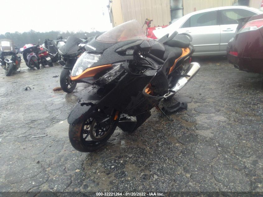 2022 SUZUKI GSX1300 RR JS1EJ11B1N7102117