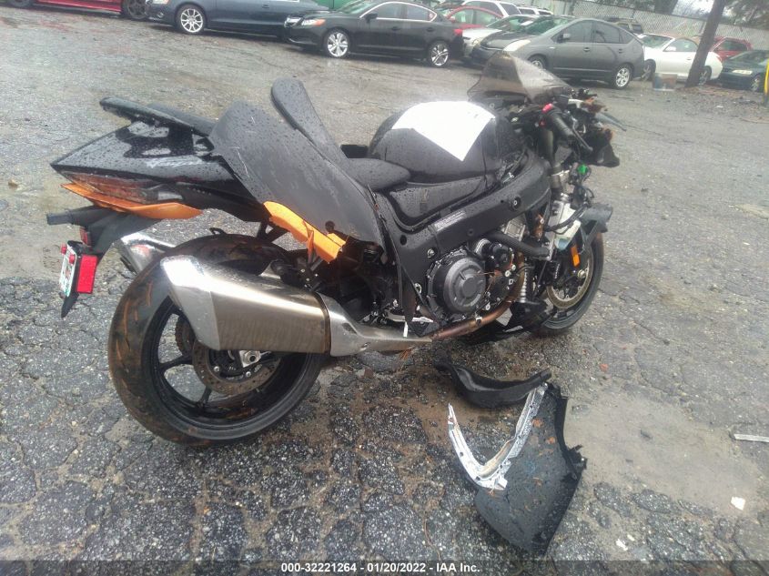 2022 SUZUKI GSX1300 RR JS1EJ11B1N7102117