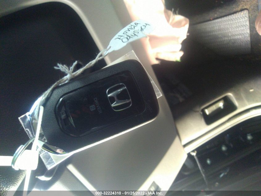 2022 HONDA ODYSSEY TOURING 5FNRL6H82NB014440