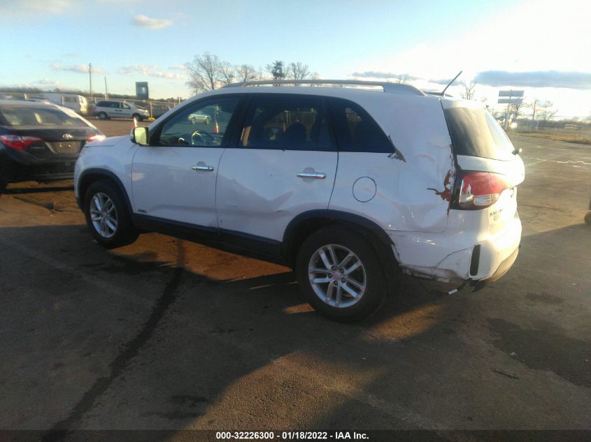 2015 KIA SORENTO LX 5XYKTCA68FG617265
