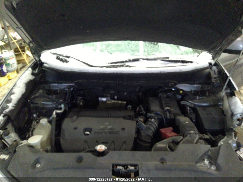 2014 MITSUBISHI OUTLANDER SPORT ES 4A4AP3AU5EE013624