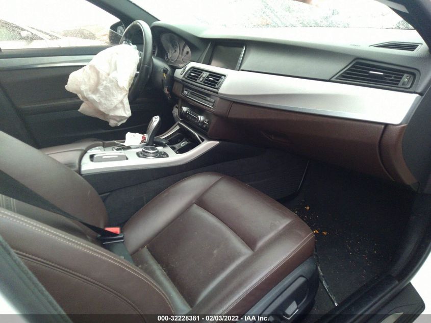 2014 BMW 5 SERIES 528I XDRIVE WBA5A7C52ED616086