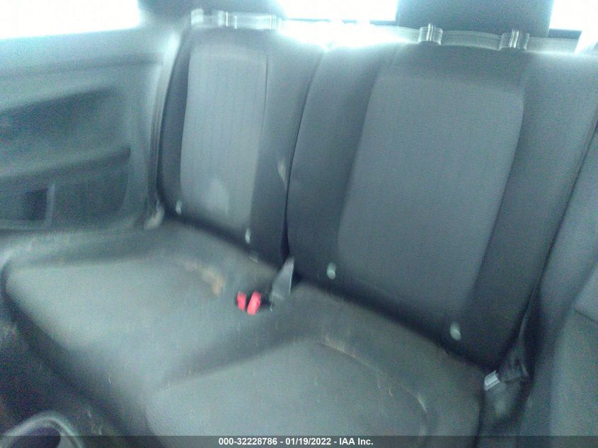 2013 VOLKSWAGEN BEETLE COUPE 2.5L ENTRY 3VWFP7AT4DM643880