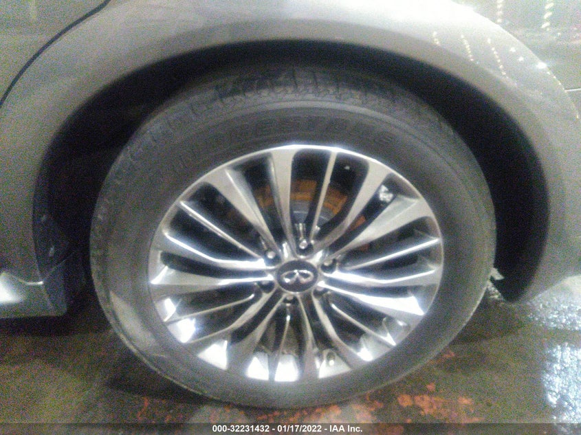 VIN 008AZ2NF8J9660842 2018 INFINITI QX80
