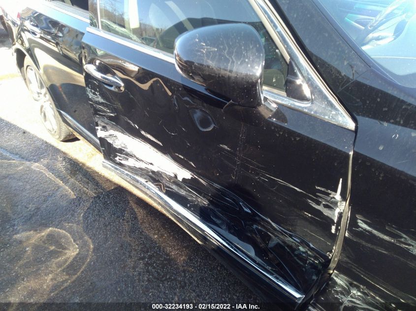 2013 LEXUS LS 460 JTHBL5EF2D5122800