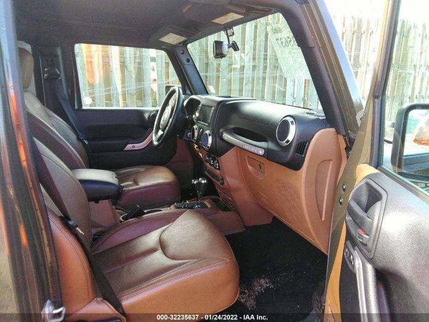 2016 JEEP WRANGLER UNLIMITED SAHARA 1C4BJWEGXGL142833