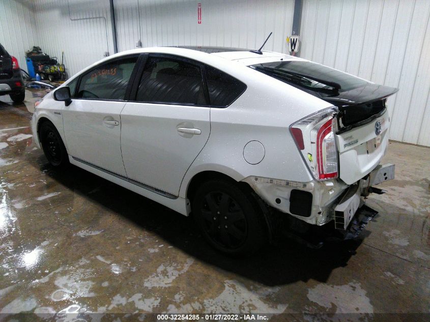 2015 TOYOTA PRIUS FOUR JTDKN3DU5F0397013