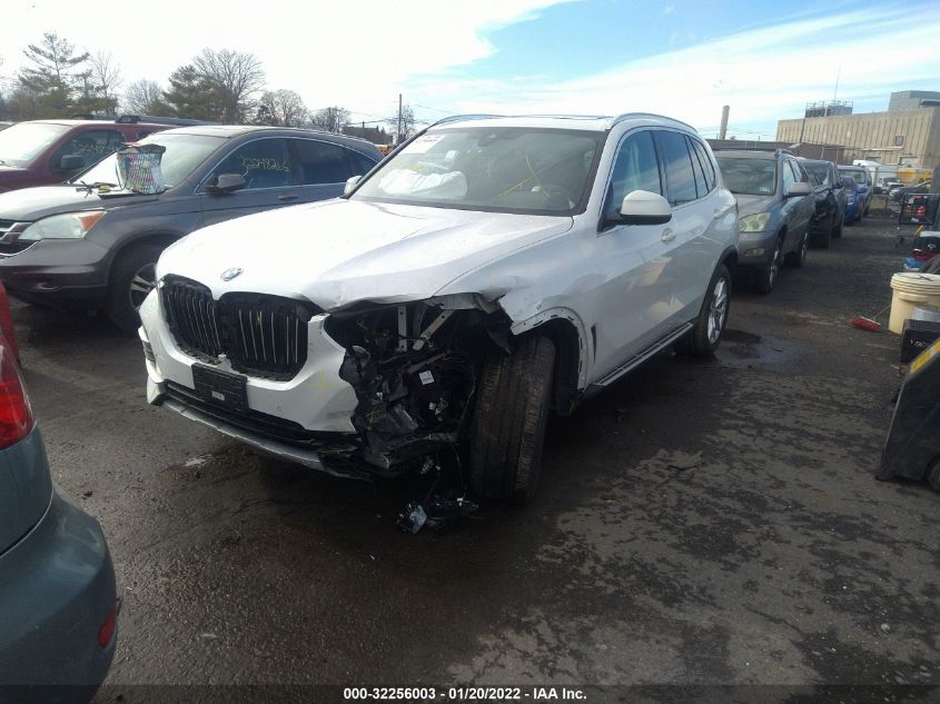 2021 BMW X5 XDRIVE40I 5UXCR6C03M9F32539