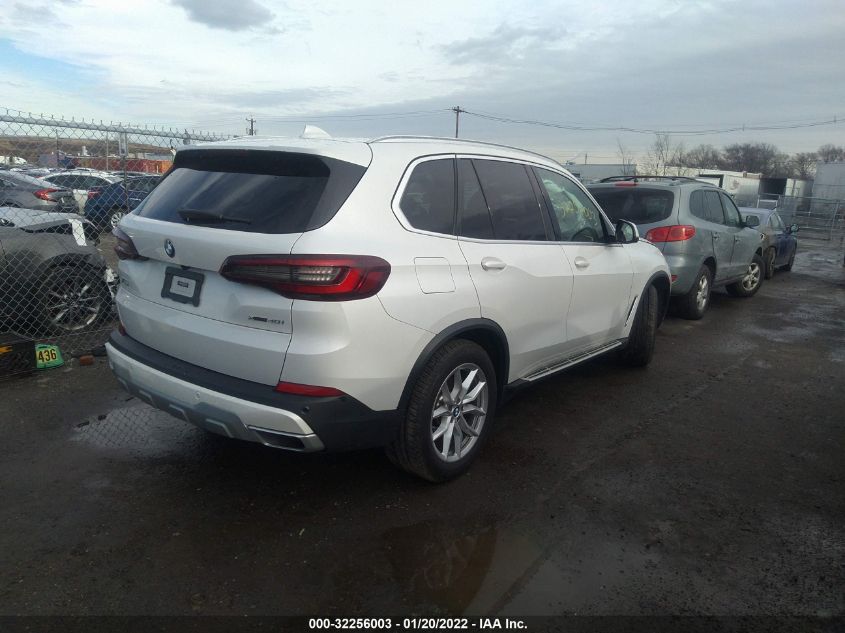 2021 BMW X5 XDRIVE40I 5UXCR6C03M9F32539