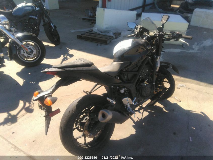 2021 YAMAHA YZFR3 A MH3RH18Y1MK007924