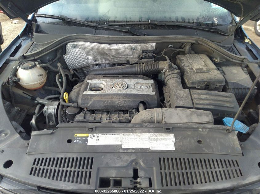 2017 VOLKSWAGEN TIGUAN S WVGBV7AX2HK042146